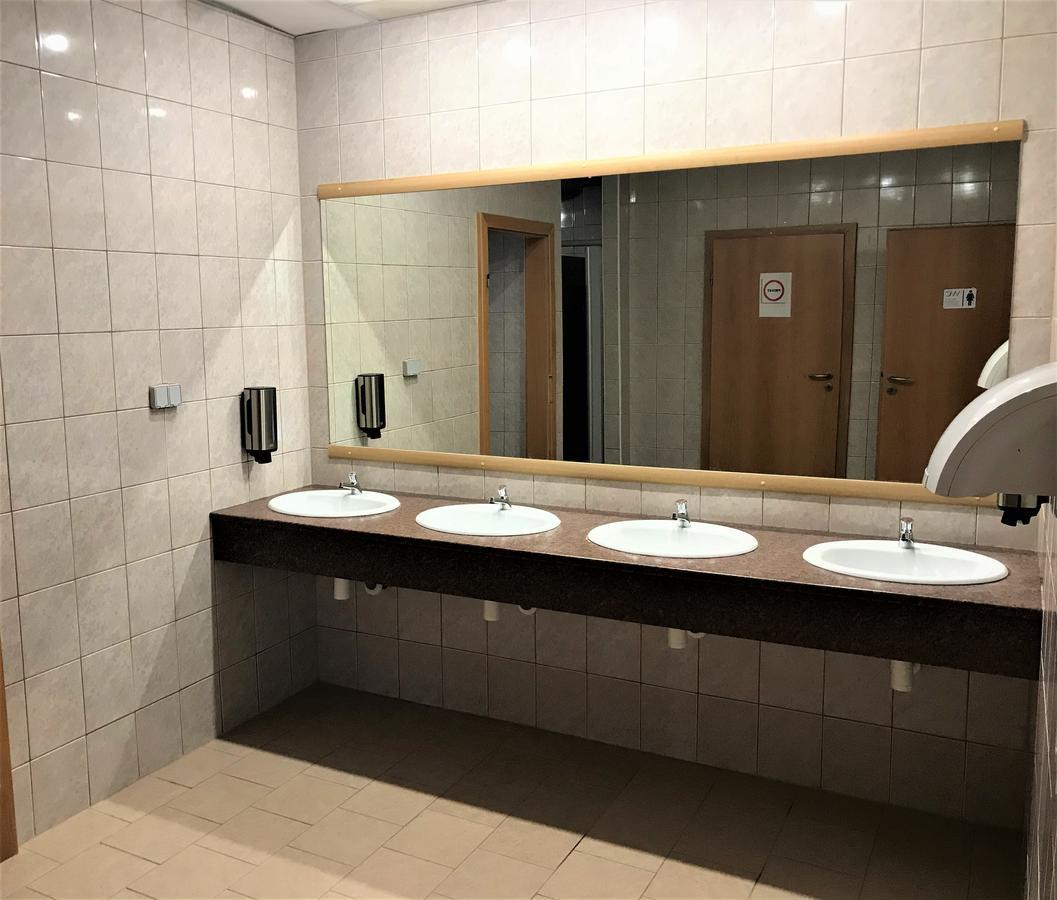 Camping La Provence Hotell Velka Hledsebe Exteriör bild