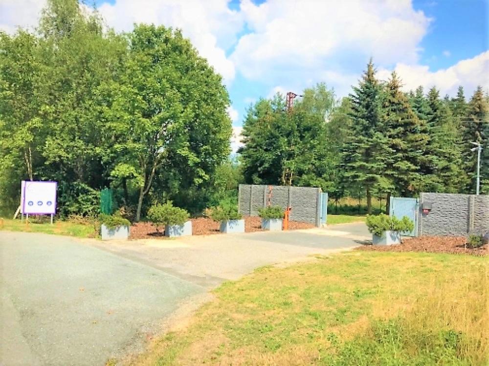 Camping La Provence Hotell Velka Hledsebe Exteriör bild
