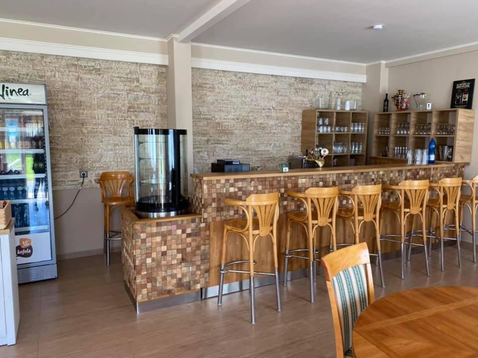 Camping La Provence Hotell Velka Hledsebe Exteriör bild